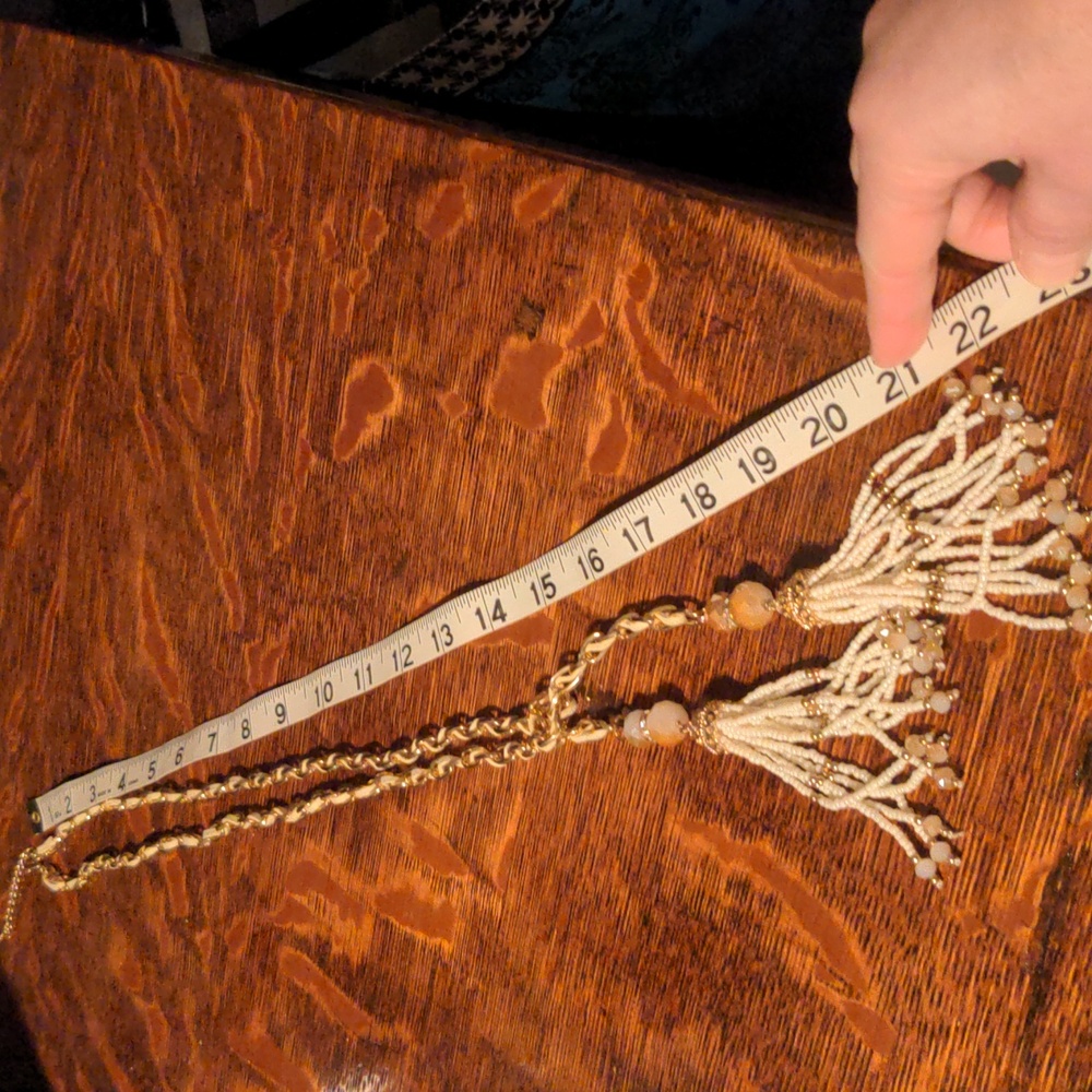 NWOT! Ivory Faux Leather and Gold Tone Chain Bead Tassel Knotted Necklace Belt - Picture 6 of 8